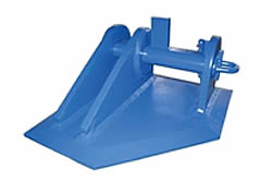 Soporte de remolque y amarre marino